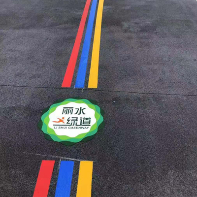 Il nastro temporaneo della segnaletica stradale della pavimentazione pre ha formato il nastro riflettente colorato della striatura della pavimentazione