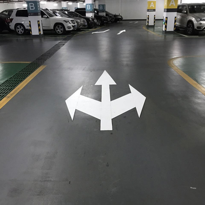 Nastro di segno concreto d'avvertimento pre formato della pavimentazione della strada della marcatura della freccia temporanea del nastro